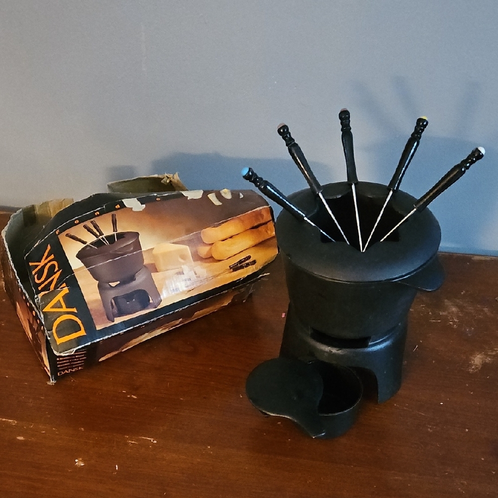 Dansk Cast Iron Fondue Set - Picture 13 of 13